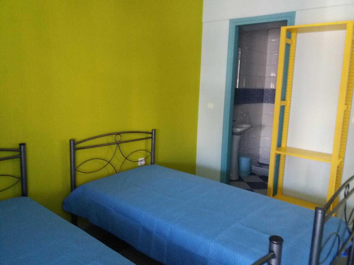 Welcommon Hostel Атина Екстериор снимка